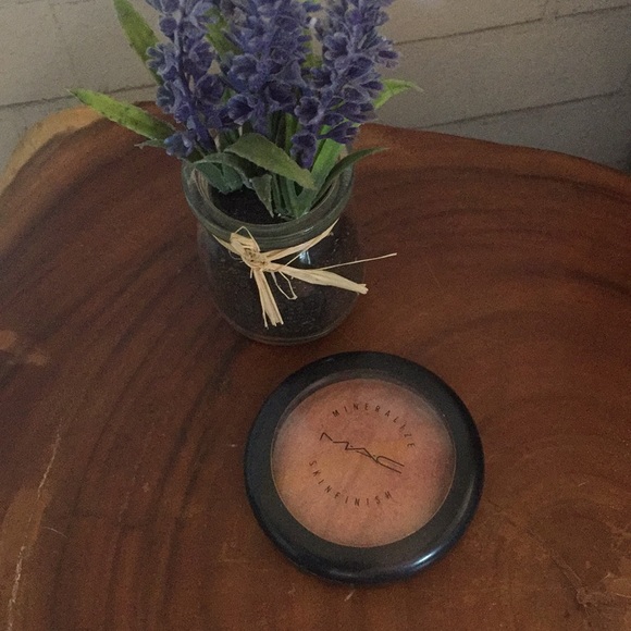 MAC Cosmetics Other - MAC mineralize skinfinish
